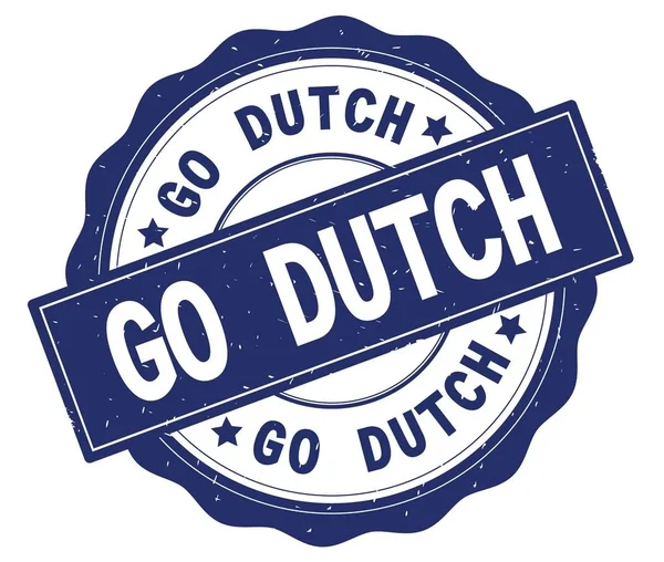 Ga met de tekst van de Nederlandse, geschreven op blauwe ronde badge. — Stockfoto