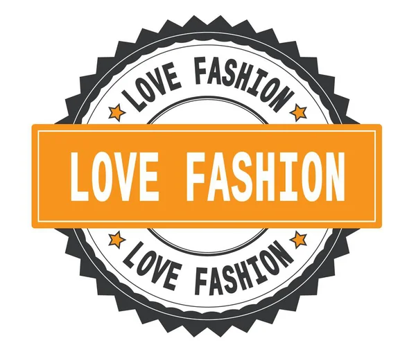 Älska mode text på grå och orange rund stämpel, med zig zag b — Stockfoto