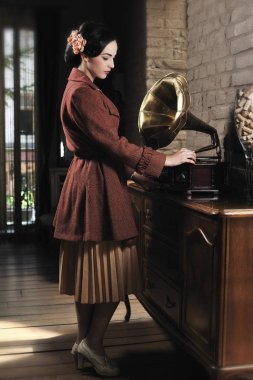 Pistte poz veren güzel model