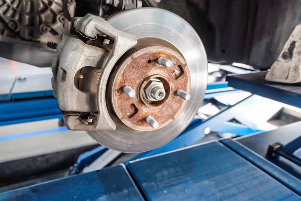 Araba direksiyona Haritayı drum fren aksamından. lastik değiştirme.