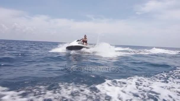 View Brave Young Woman Driving Jet Ski — Stock Video