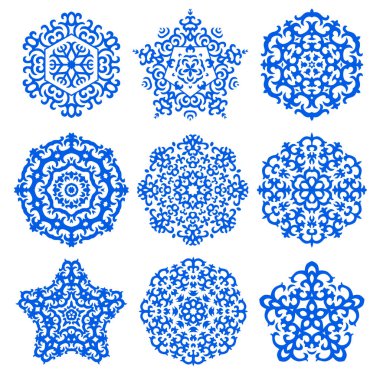 Dokuz farklı etnik tasarım, tasarım için madalyonlar. Broşür ve kartpostal tasarımı için dokuz vektör kar tanesi. Kafkas Motifleriyle Vektör Süslemesi.