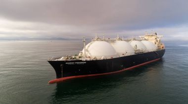 LNG-tanker enerji ilerleme.