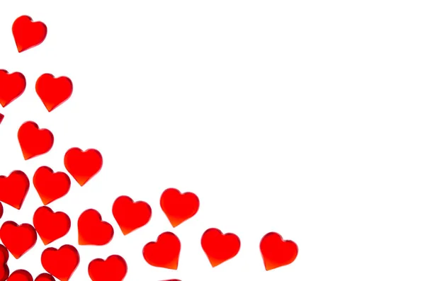 Corazones rojos brillantes sobre un fondo rayado. Para utilizar el Día de San Valentín, bodas, Día Internacional de la Mujer — Foto de Stock