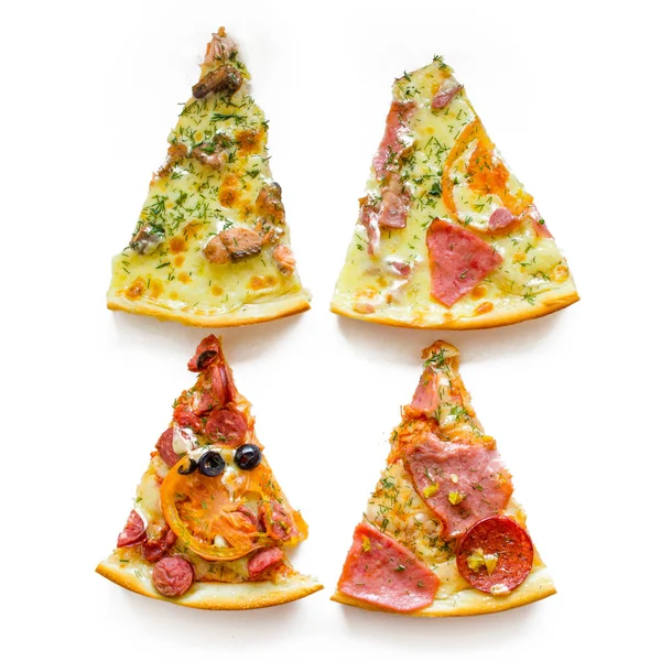 Vier verschiedene Scheiben Pizza auf weißem Hintergrund — Stockfoto
