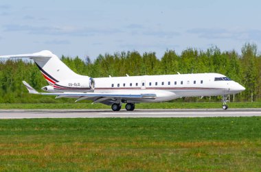 Bombardier Global 6000 Netjets Avrupa, Havaalanı Pulkovo, Rusya Saint-Petersburg Mayıs 2017.