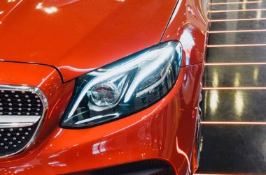 Araba Mersedes Benz E-Class. Rusya. Saint-Petersburg. Haziran 2017