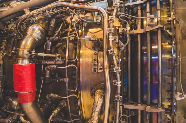 Крупный план двигателя, строительство трубной металлургии — стоковое фото
