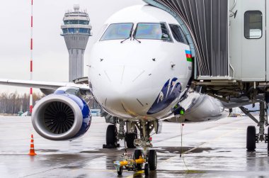 Embraer E-Jet 190 Buta Airways. Rusya Saint-Petersburg Pulkovo, Havaalanı. 30 Ekim 2017.