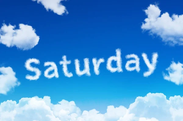 曜日 - 土曜日の雲と青い空の単語. — ストック写真