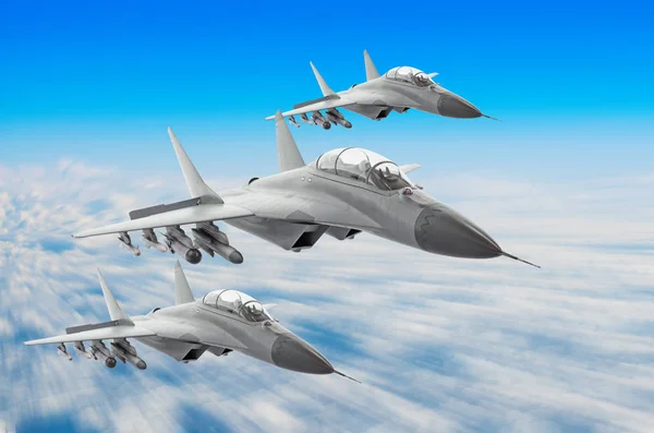 Combatientes militares jet tres aviones de grupo a alta velocidad, volando alto en el cielo . — Foto de Stock