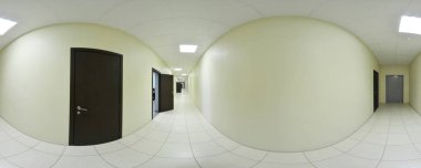 Küresel 360 derece panorama projeksiyon, iç boş uzun koridor kapıları ve girişleri için farklı odalar ile panorama.