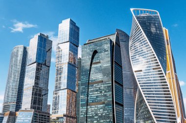Moscow City - gökdelenler Uluslararası İş Merkezi görünümünü. Rusya, Moskova. 20 Nisan 2018.