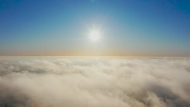 Mavi Turuncu Gökyüzündeki Drone Dan Inanılmaz Manzara Günbatımı Güneşi Bulutlar — Stok video