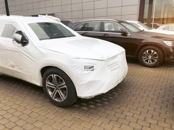 Gepolijste Witte Doek Nieuwe Auto Koop — Stockfoto