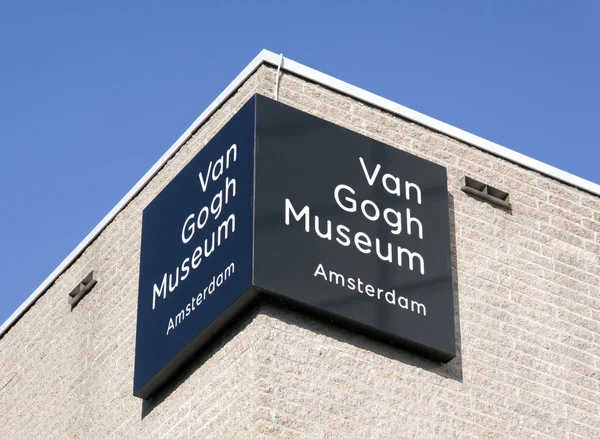 Letters van Gogh museum on a wall — Stock Photo, Image