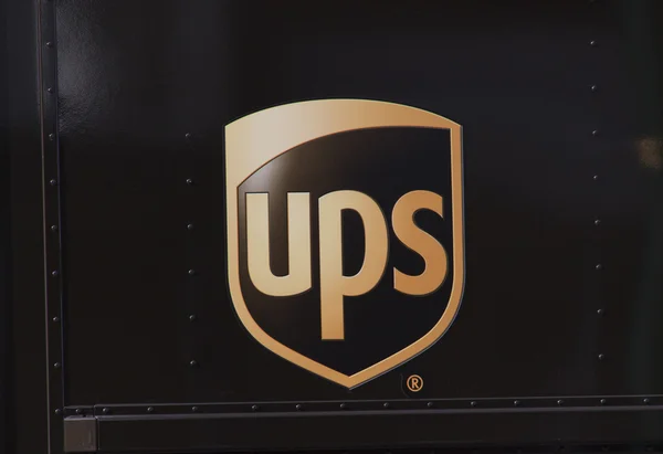 UPS sing on a truck in Amsterdam — Stockfoto