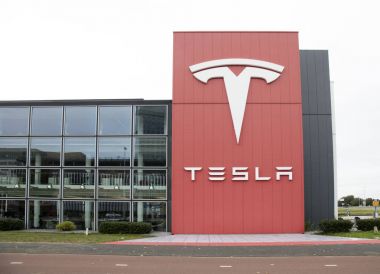 Tesla satıcısı Amsterdam 'da