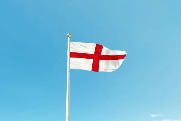 Прапор Англії на щоглі — стокове фото