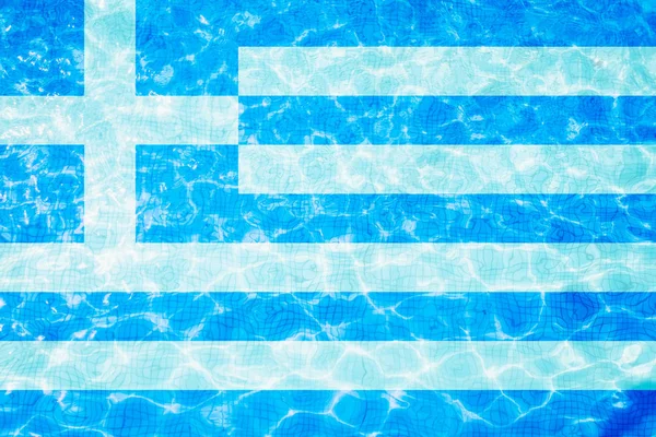 Bandeira da Grécia telhas na piscina — Fotografia de Stock