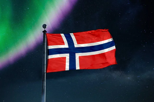 ノルウェー国旗がマストの上 — ストック写真