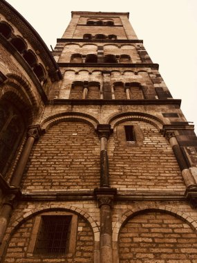 Bonn, Almanya - 20. Kasım, 2017 - şehir sokakları ve Bonn, Bonn Minster, Almanya'nın mimarisi