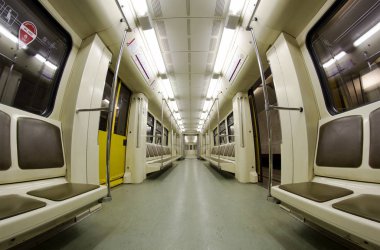 Moskova metro istasyonları