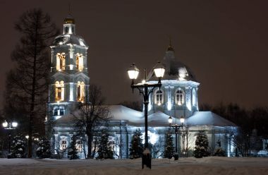Gece Tsaritsyno kış 2018, kar, mimari, gökyüzü akşamları alınan Parkphotos