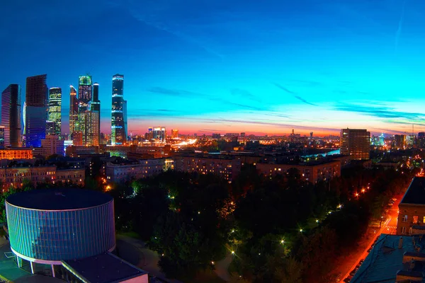 Piękne Budynki Centrum Moskwy Zdjęcia Zrobione Latem 2016 Roku Moskwie — Zdjęcie stockowe