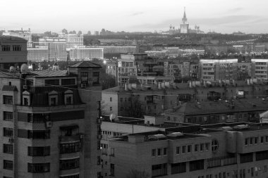 Moskova 'nın merkezindeki güzel binalar 2016 yazında Moskova' da, bina, gökyüzü, şehir 