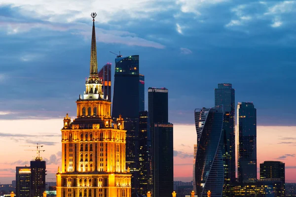 Prachtige Gebouwen Het Centrum Van Moskou Foto Genomen Zomer Van — Stockfoto