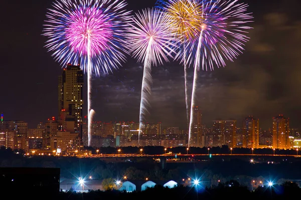 Fotos Fuegos Artificiales Para Año Nuevo Navidad Foto Tomada Techo —  Fotos de Stock