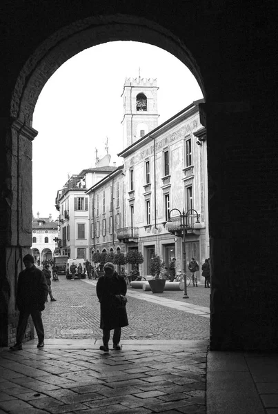 Την Vigevano παλιά πύλη της πόλης. Μαύρο και άσπρο φωτογραφία — Φωτογραφία Αρχείου