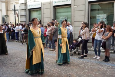 Ortaçağ canlandırma geçit. Renkli görüntü