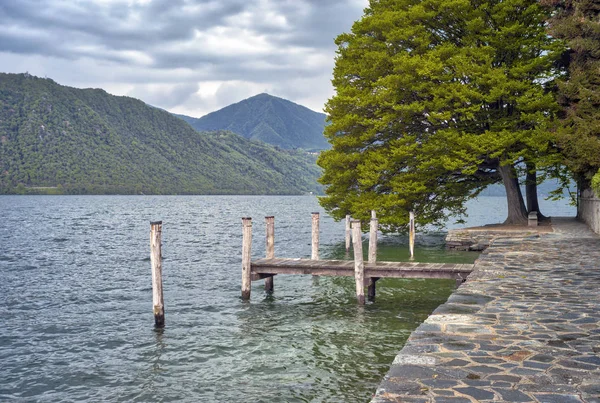 Veduta Primaverile Dei Tranquilli Laghi Del Lago Orta Piccolo Lago — Foto Stock