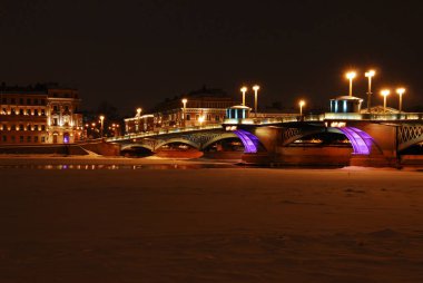 Saint Petersburg Köprüsü