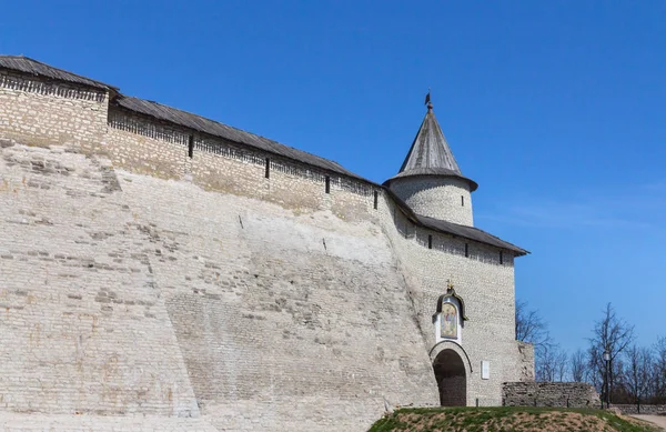 Antigua fortaleza de Pskov —  Fotos de Stock