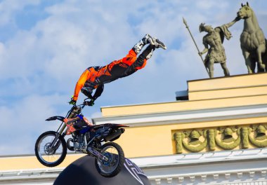 Stunt bike gösteri