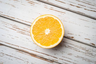 Yarım kesilmiş portakal arka plan
