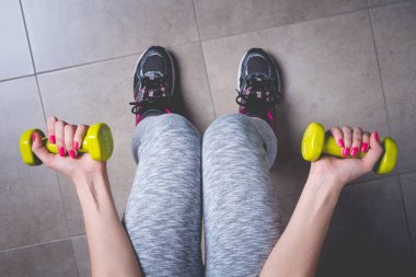 Kadın fitness egzersiz kavramı