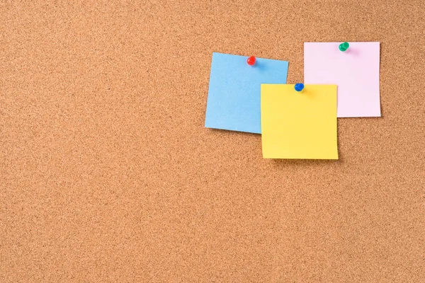 Mantar pano ile renkli boş notları