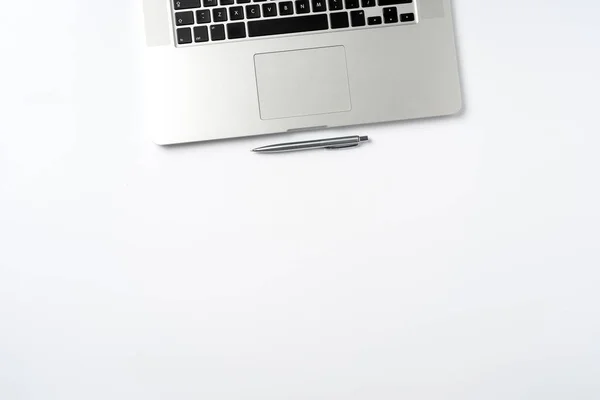 Laptop Moderno Sfondo Bianco — Foto Stock