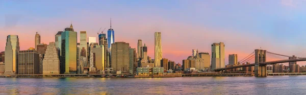 Nueva York desde el Brooklyn Bridge Park — Foto de Stock