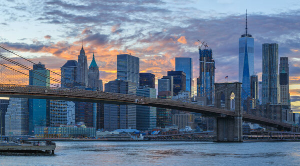 View to Manhattan Skyline from Brooklyn Bridge Park