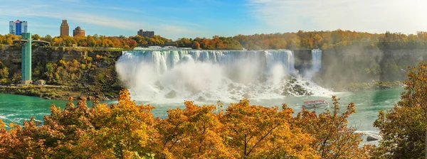 Amerikanska vattenfall på Niagara Falls — Stockfoto