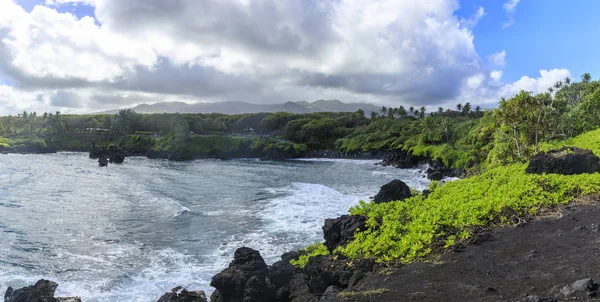 Black Sand Beach State Park Hana Road Maui Hawaii — Stock Photo, Image