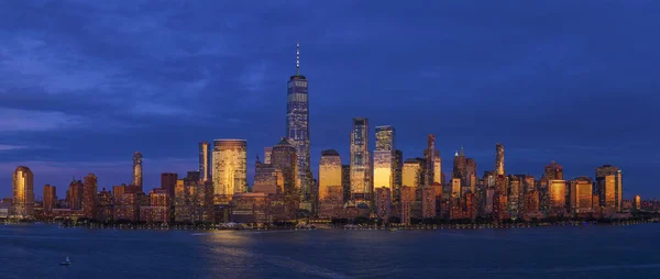 Vista Bajo Manhattan Desde Exchange Place Jersey City Atardecer — Foto de Stock