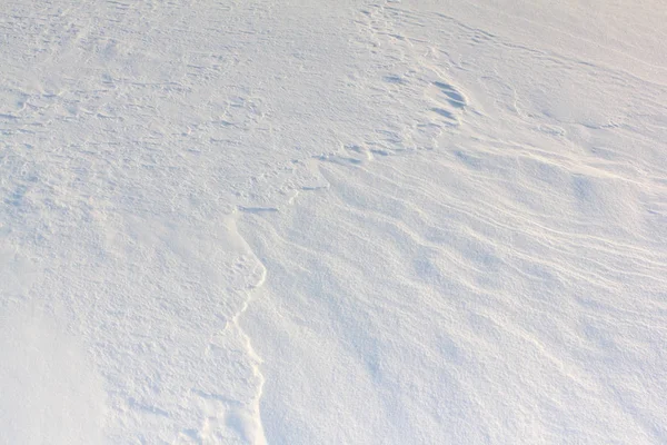 冬の川面に自然雪背景 — ストック写真