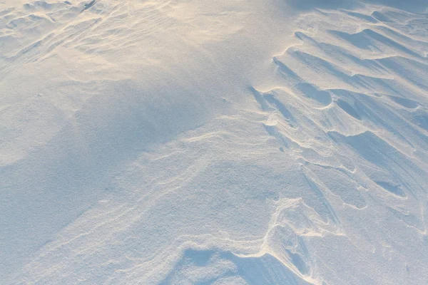 Fundo de neve natural em uma superfície de rio no inverno — Fotografia de Stock