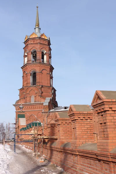 Belfry of the Tikhvin Church, Kungur city, Russia — Stock Photo, Image
